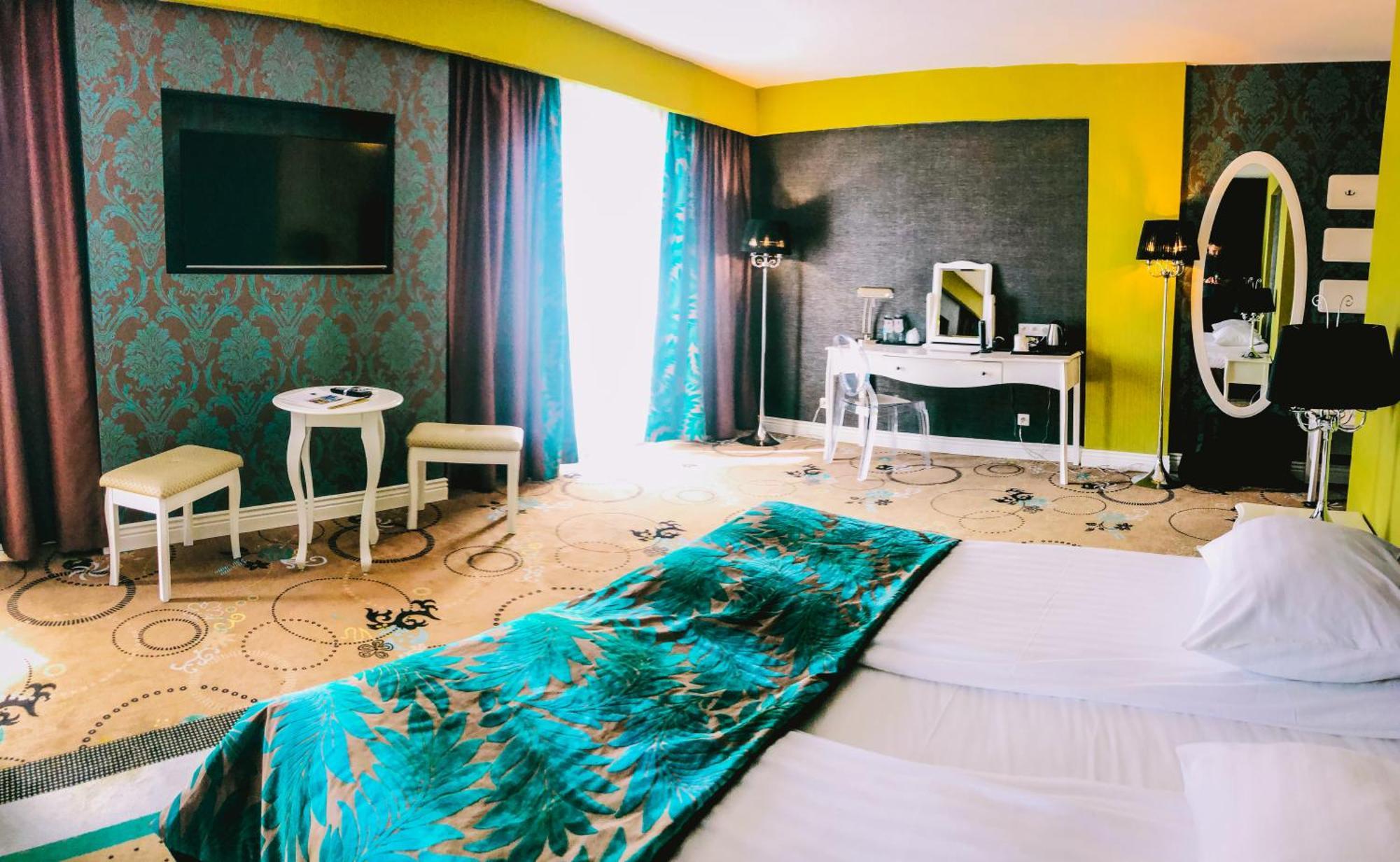 Hotel Lamberton Oltarzew Ngoại thất bức ảnh